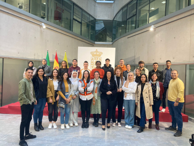 El grupo de estudiantes de MOVE GREEN inicia la parte pr&aacute;ctica del curso