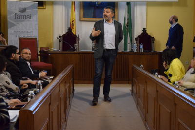 Mesa t&eacute;cnica del FAMSI en &Eacute;cija: m&aacute;s ayuntamientos, nuevo organigrama y refuerzo del trabajo en municipios andaluces.